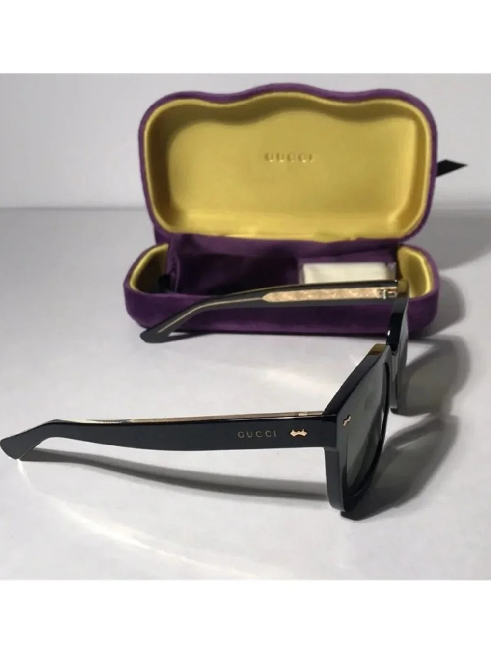 New Authentic Gucci GG0912S 001 Black Square Sunglasses with Case